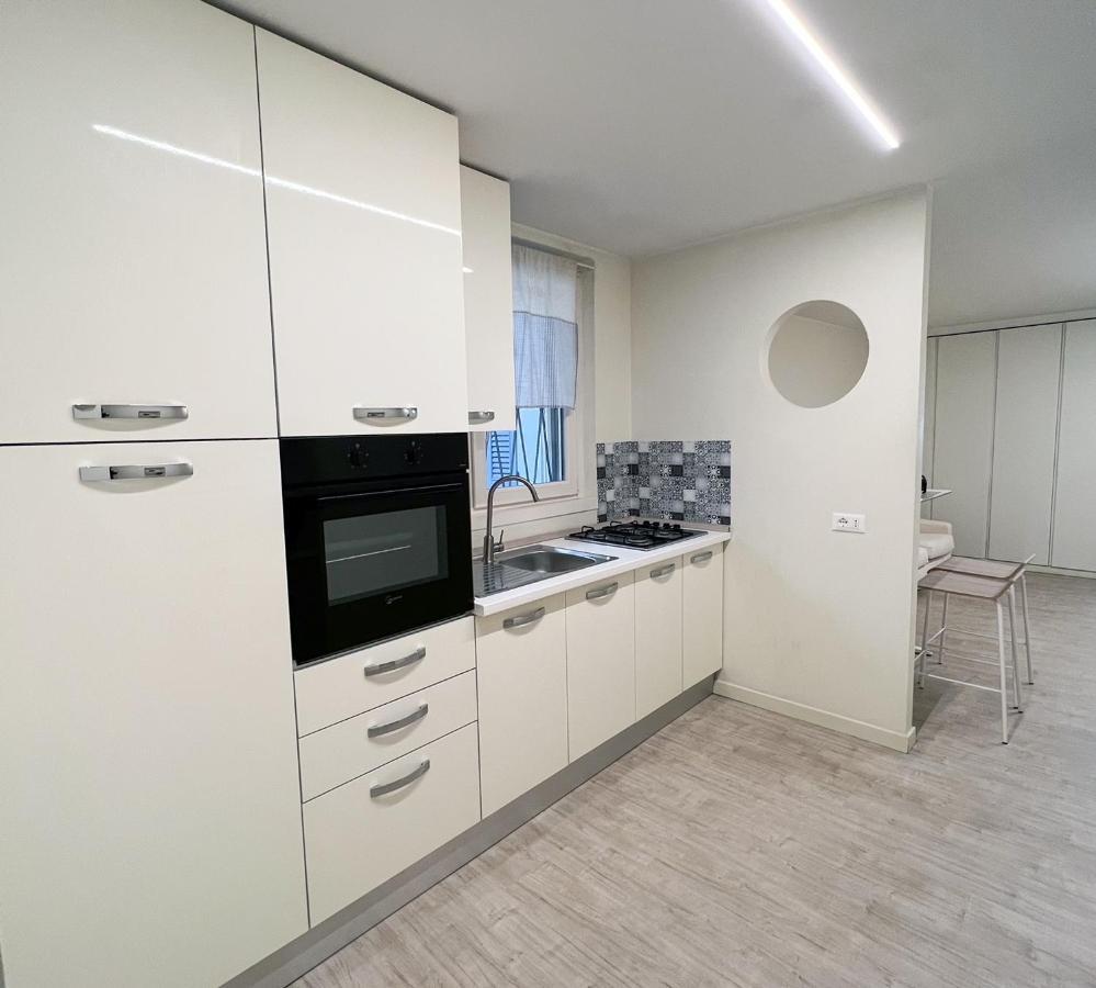 Nur 2 Casa Vacanze Bergamo Via Pignolo Luaran gambar